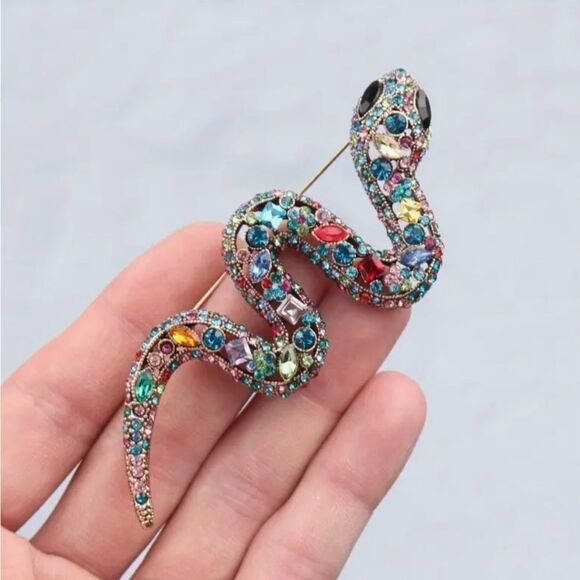 🐍 NEW sparkling & colorful crystal slithering snake brooch 🐍 - Picture 6 of 6